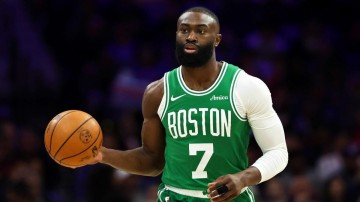 开云官方网站-NBA传闻：鹈鹕队加入杰伦·布朗潜在交易名单